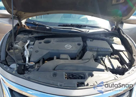 2013 Nissan Altima 2.5 S z USA, uszkodzony, nr VIN 1N4AL3AP6DN460173